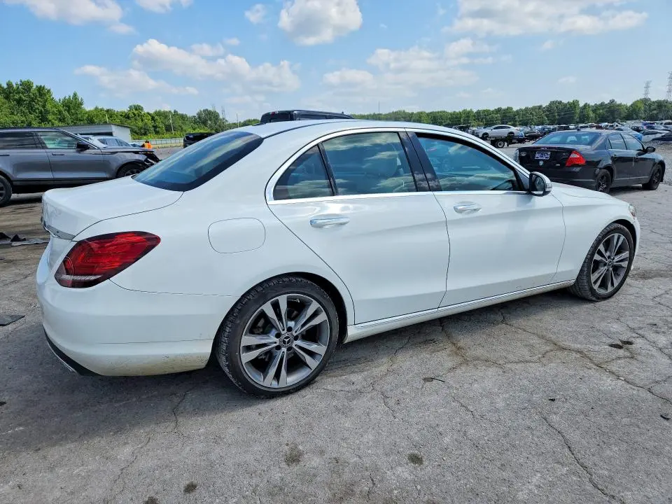 2019 MERCEDES-BENZ C 300  