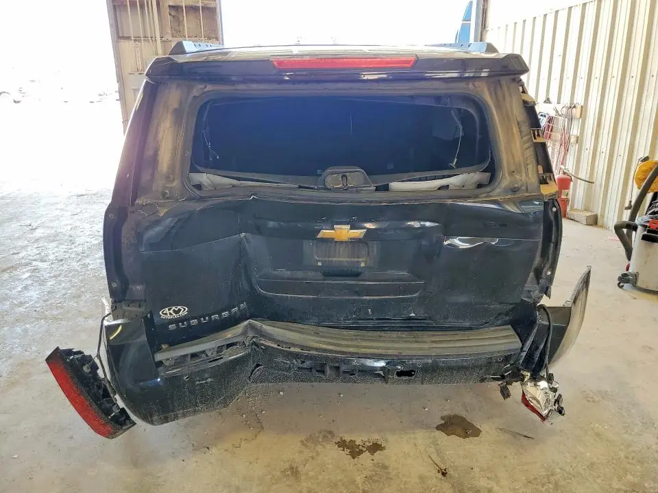2015 CHEVROLET SUBURBAN C1500 LS  
