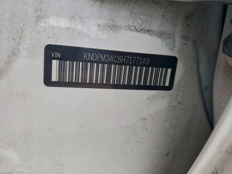 2017 KIA SPORTAGE LX  