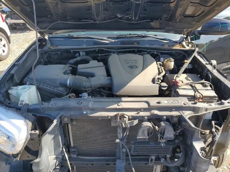 2019 TOYOTA TACOMA SR V6  