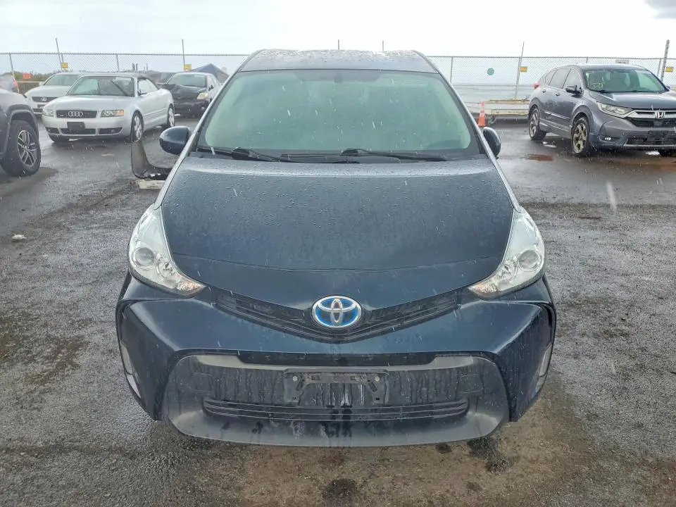 2017 TOYOTA PRIUS V TWO  