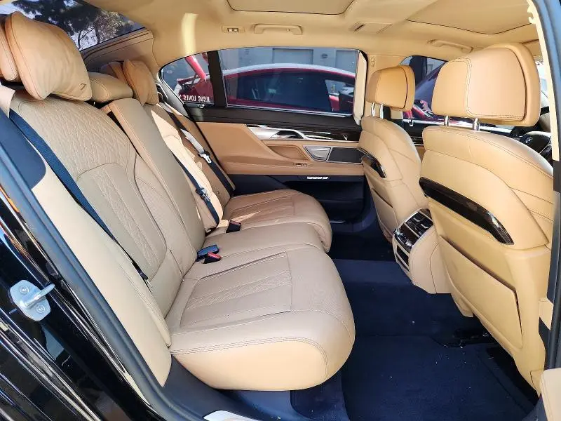 2016 BMW 750 I  