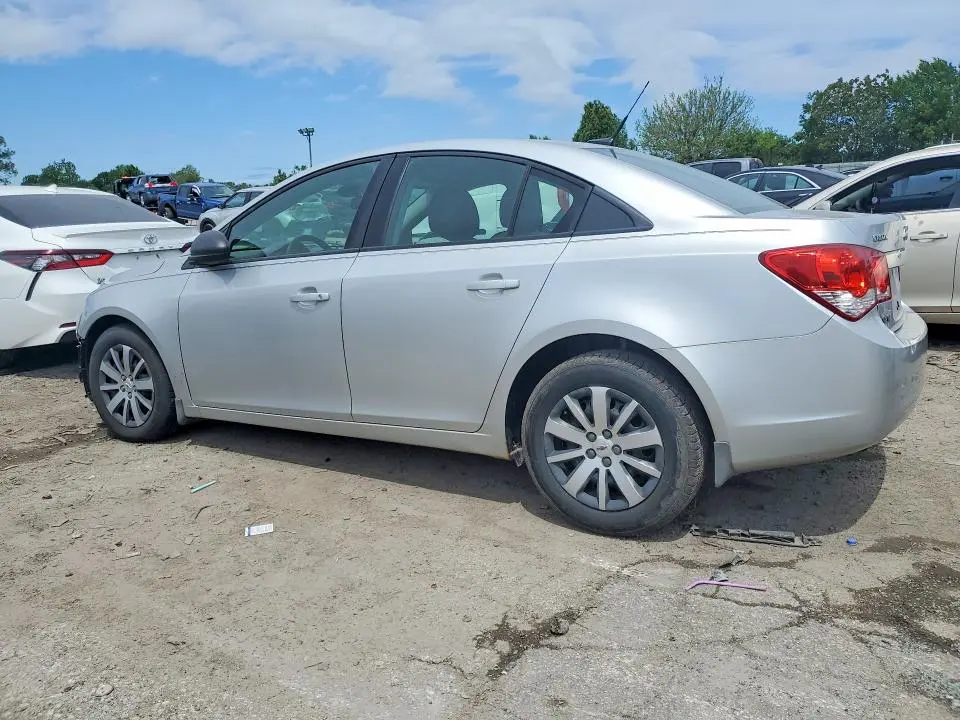 2013 CHEVROLET CRUZE LS  