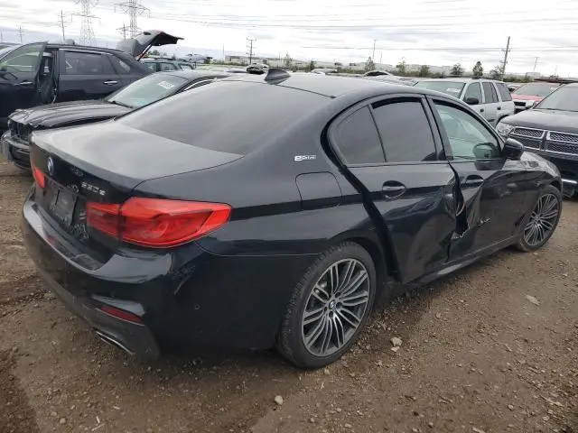 2019 BMW 530E   