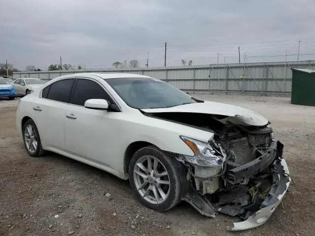 2014 NISSAN MAXIMA S