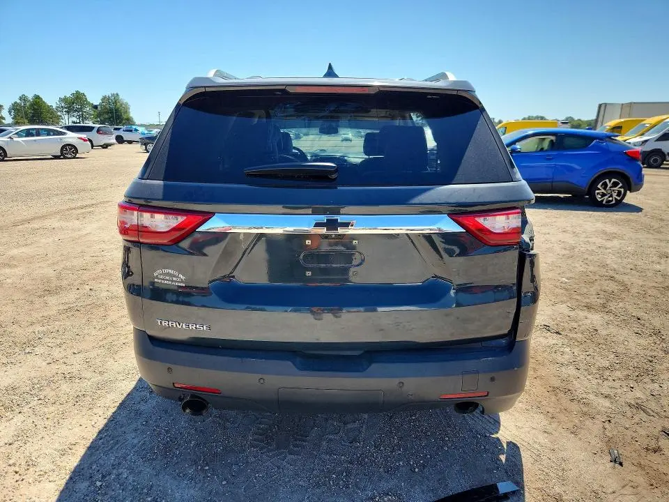 2018 CHEVROLET TRAVERSE LT  