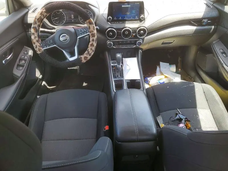 2022 NISSAN SENTRA SV  