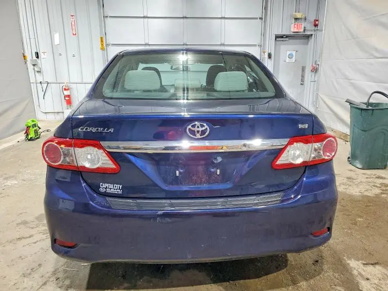 2013 TOYOTA COROLLA BASE  