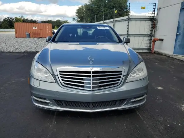 2013 MERCEDES-BENZ S 550  