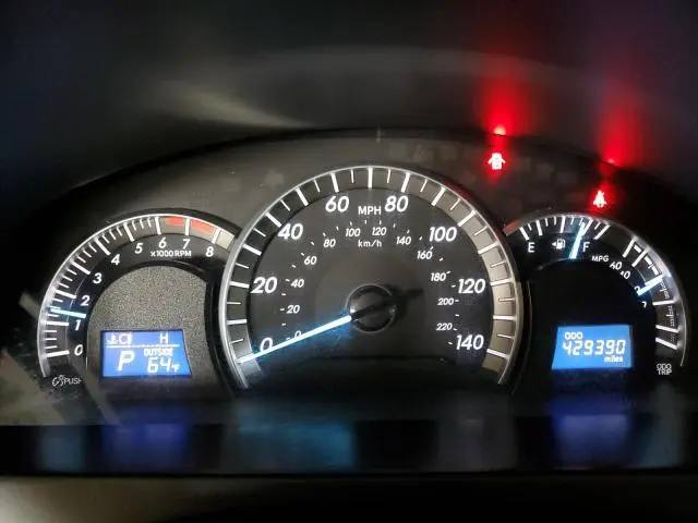 2012 TOYOTA CAMRY BASE  