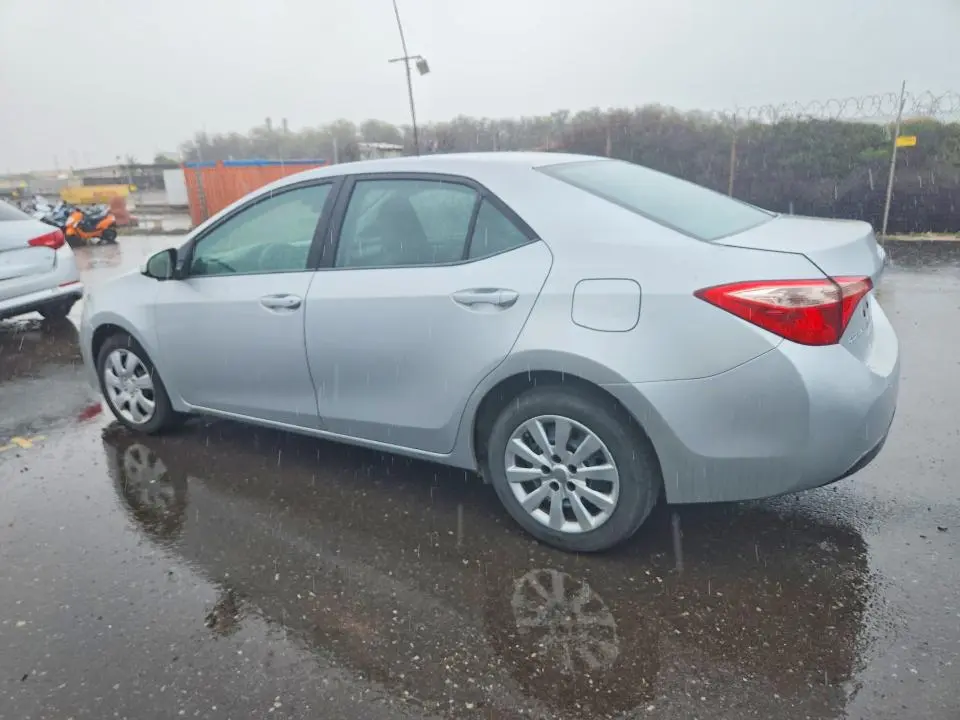2017 TOYOTA COROLLA L  