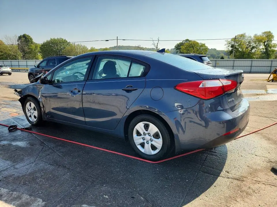2016 KIA FORTE LX  