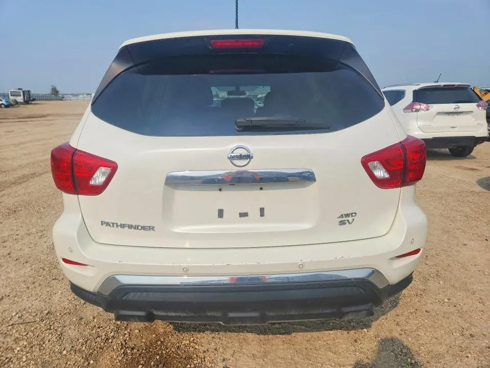 2017 NISSAN PATHFINDER S  