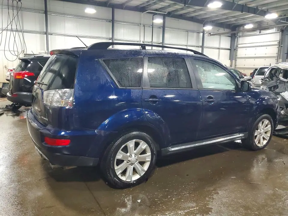 2010 MITSUBISHI OUTLANDER SE  