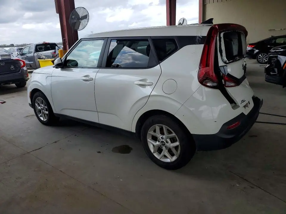2021 KIA SOUL S  