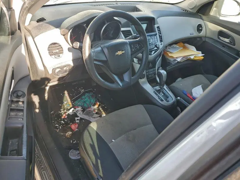 2012 CHEVROLET CRUZE LS  