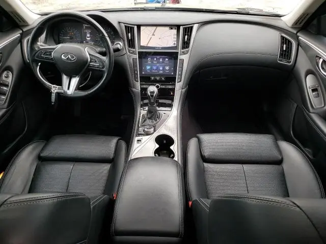 2019 INFINITI Q50 LUXE  