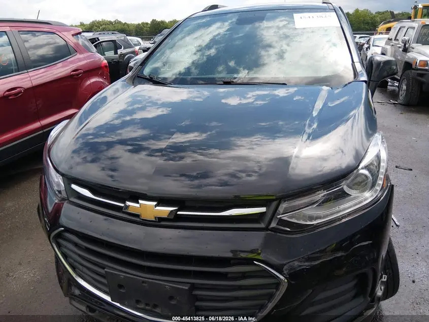 2020 CHEVROLET TRAX FWD LT