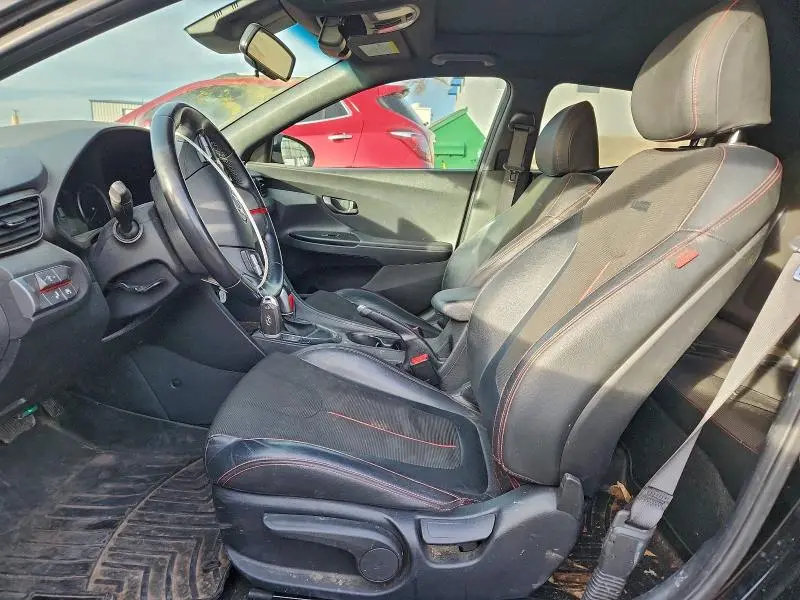 2019 HYUNDAI VELOSTER BASE  