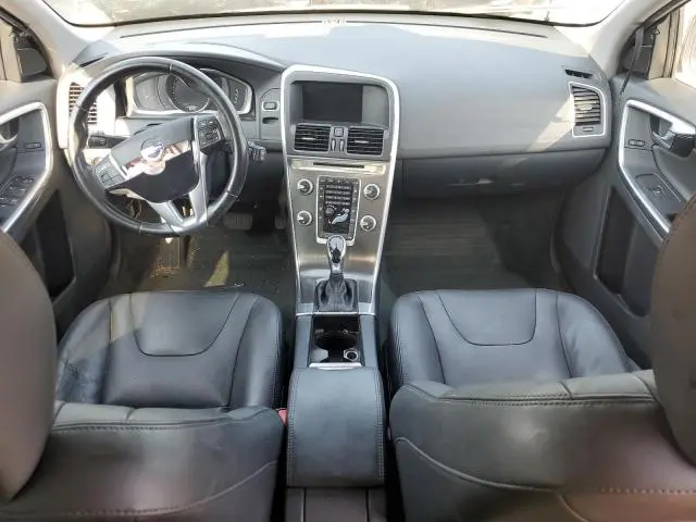 2016 VOLVO XC60 T5 PREMIER  