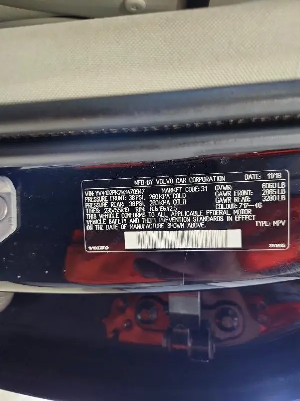 2019 VOLVO XC90 T5 MOMENTUM  