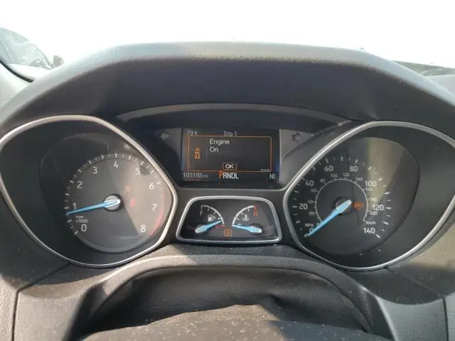 2016 FORD FOCUS SE  