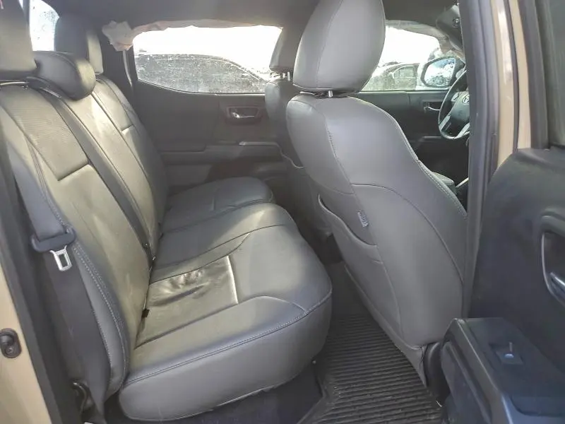 2017 TOYOTA TACOMA DOUBLE CAB  