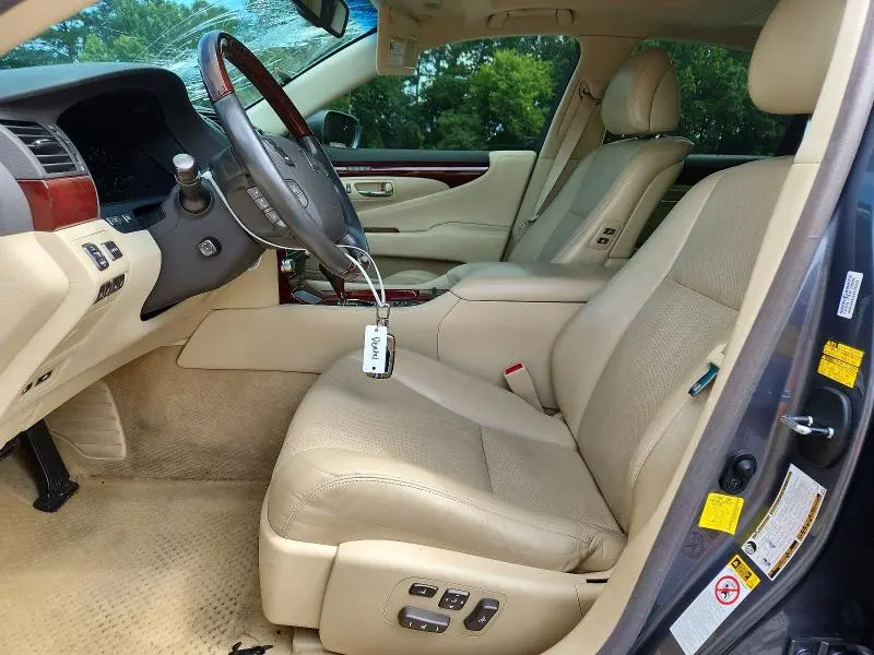 2012 LEXUS LS 460  