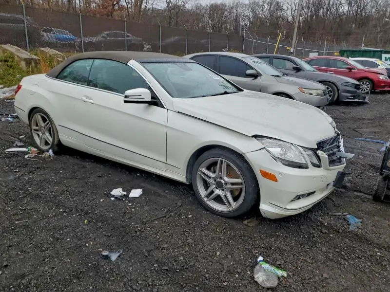 2011 MERCEDES-BENZ E 350  