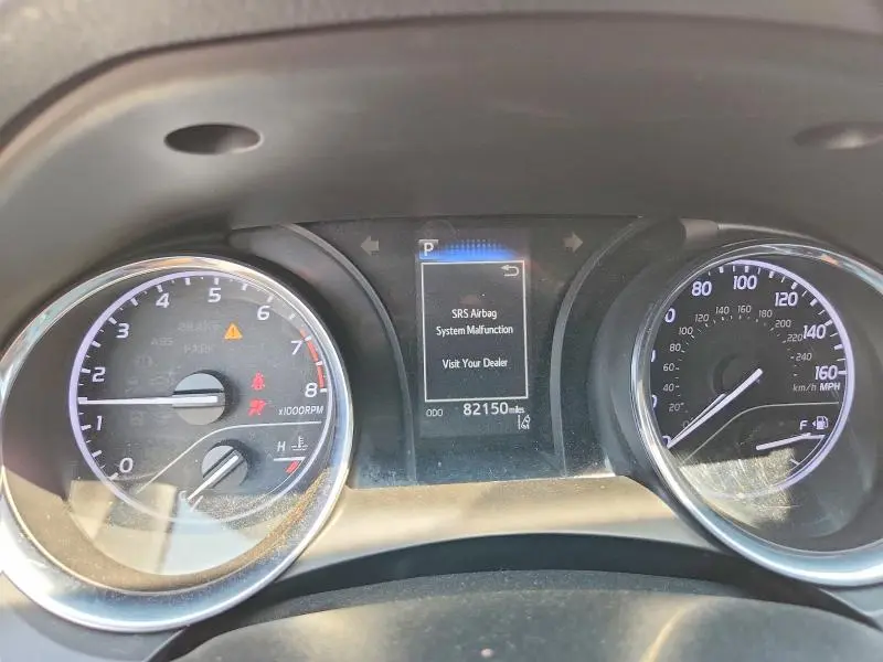 2019 TOYOTA CAMRY LE  