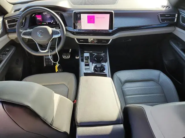 2024 VOLKSWAGEN ATLAS CROSS SPORT SEL R-LINE  