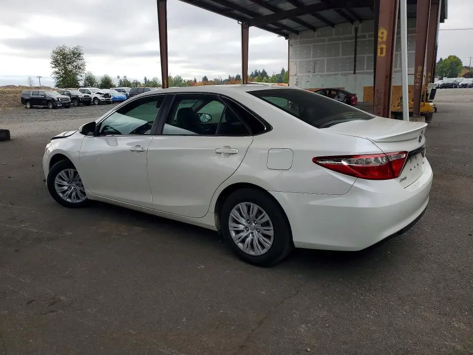 2015 TOYOTA CAMRY XSE  