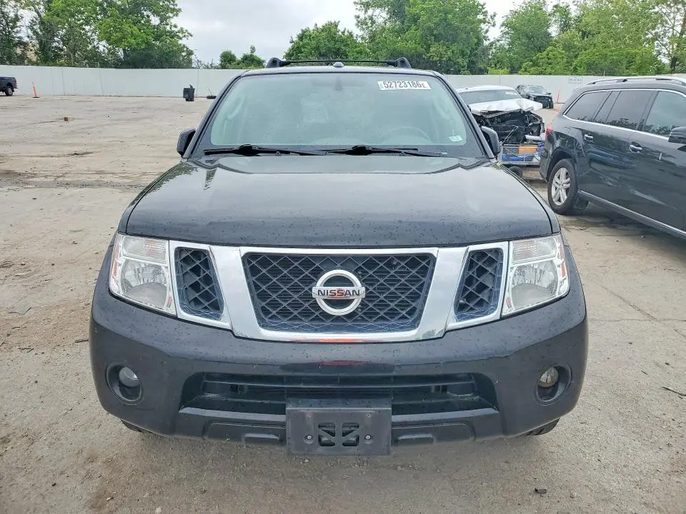 2010 NISSAN PATHFINDER S  