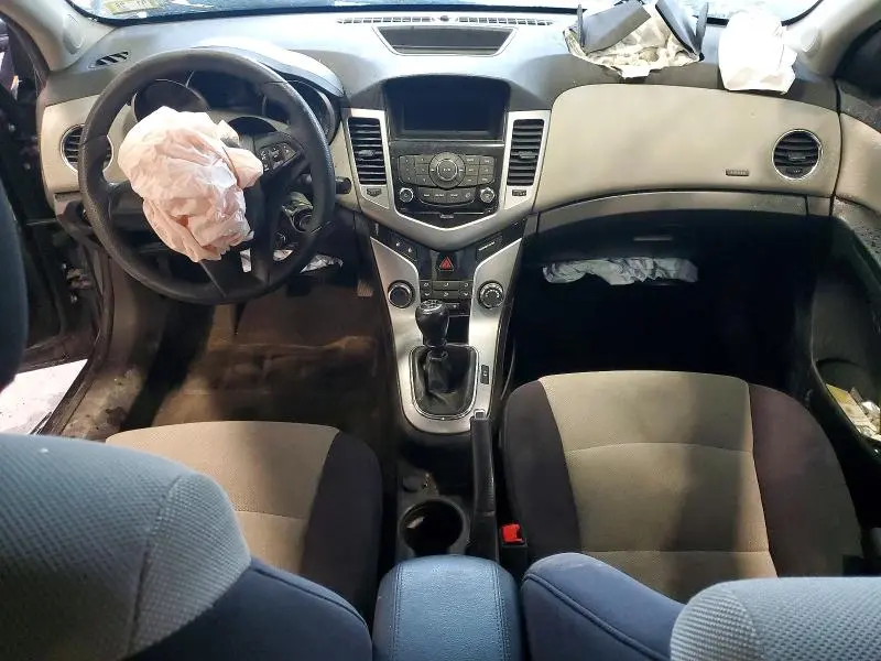 2013 CHEVROLET CRUZE LS  