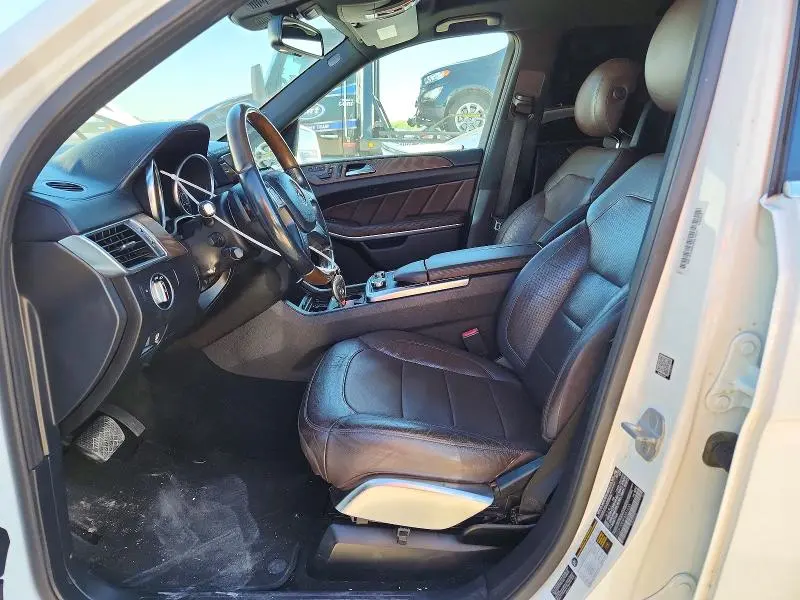 2015 MERCEDES-BENZ GL 550 4MATIC  