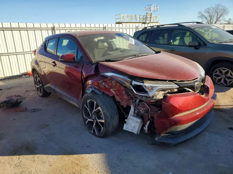 2018 TOYOTA C-HR XLE  