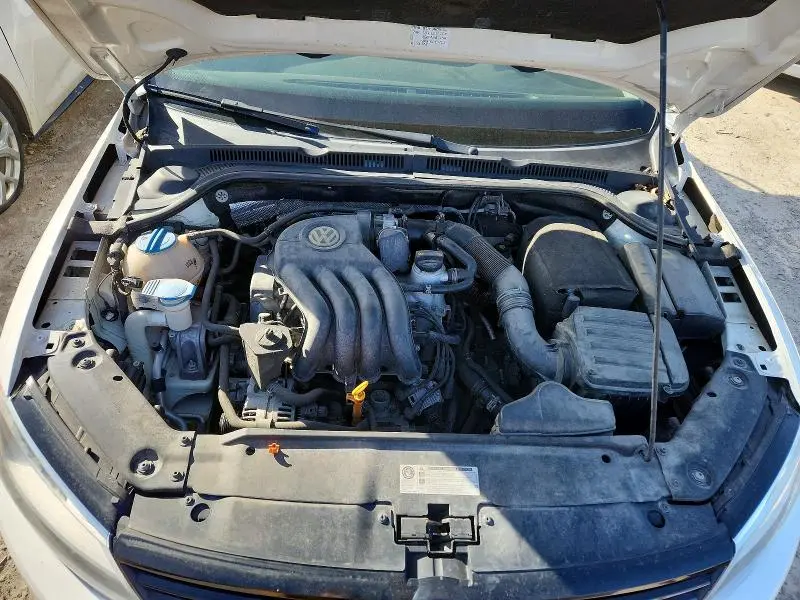 2011 VOLKSWAGEN JETTA BASE  