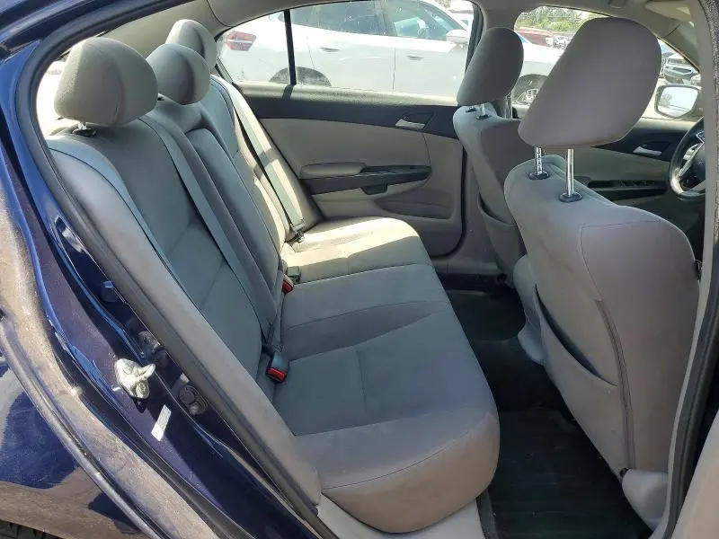 2012 HONDA ACCORD LXP  