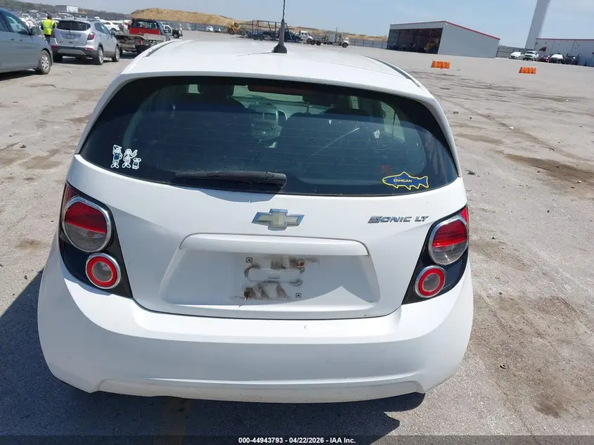 2014 CHEVROLET SONIC LT AUTO