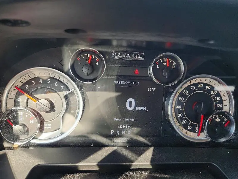 2018 RAM 1500 SLT  