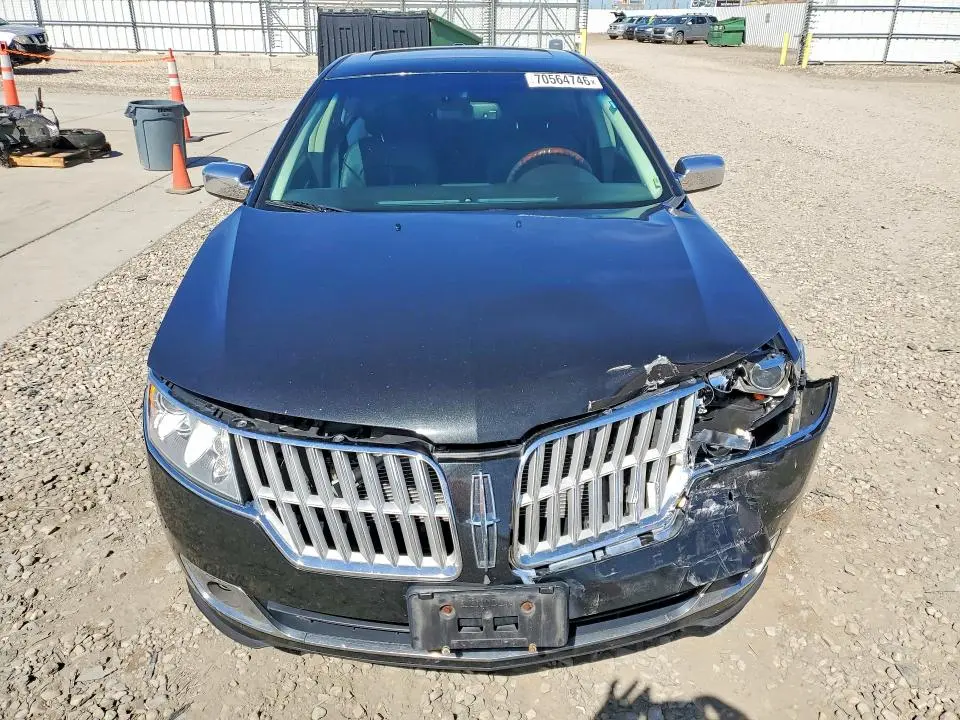 2011 LINCOLN MKZ   