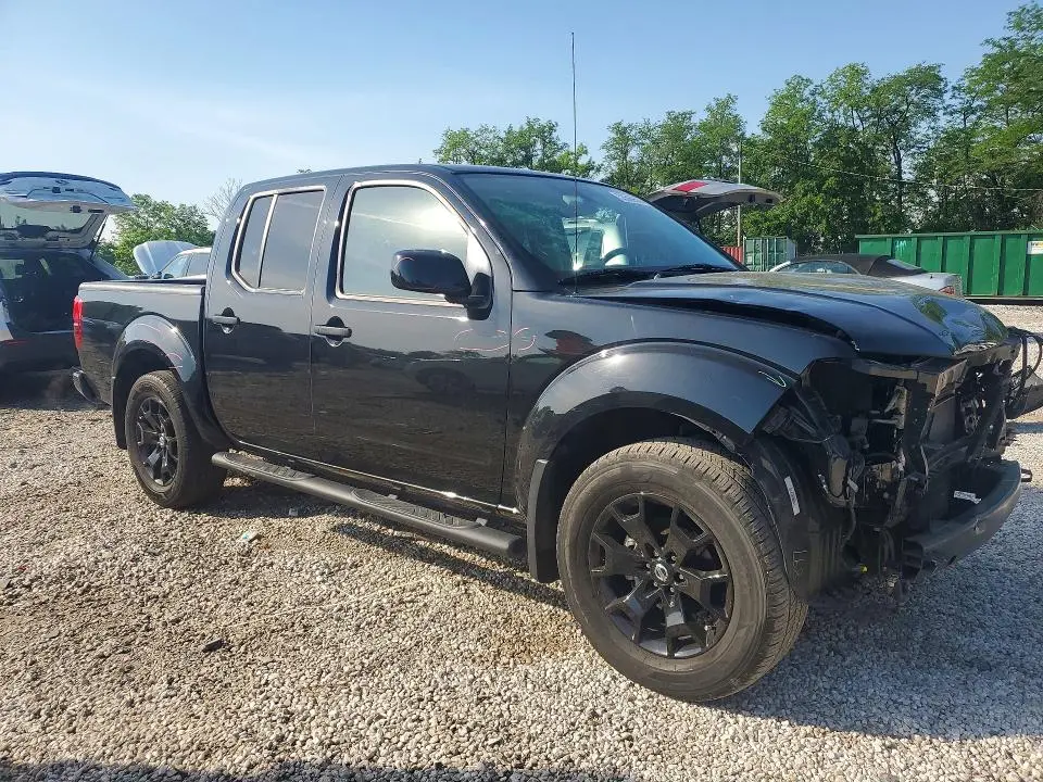 2020 NISSAN FRONTIER SV  
