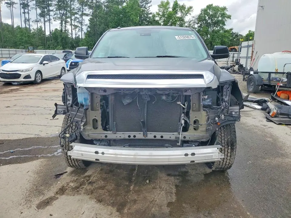 2019 TOYOTA TUNDRA CREWMAX SR5  
