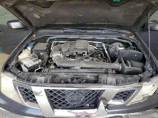2011 NISSAN FRONTIER SV  