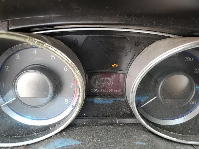 2011 HYUNDAI SONATA SE  