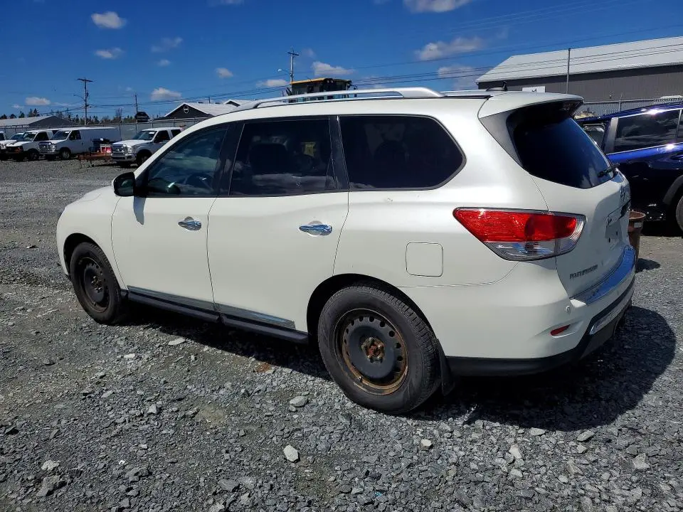 2016 NISSAN PATHFINDER S  