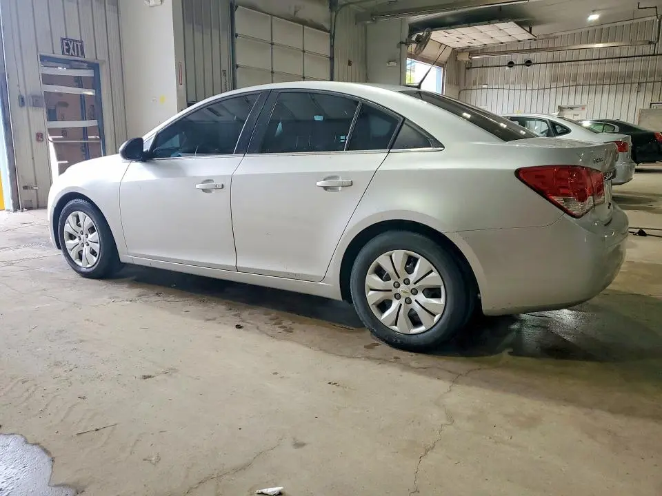 2012 CHEVROLET CRUZE LS  