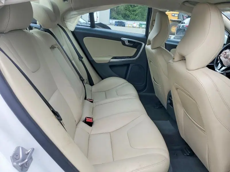 2017 VOLVO S60 DYNAMIC  