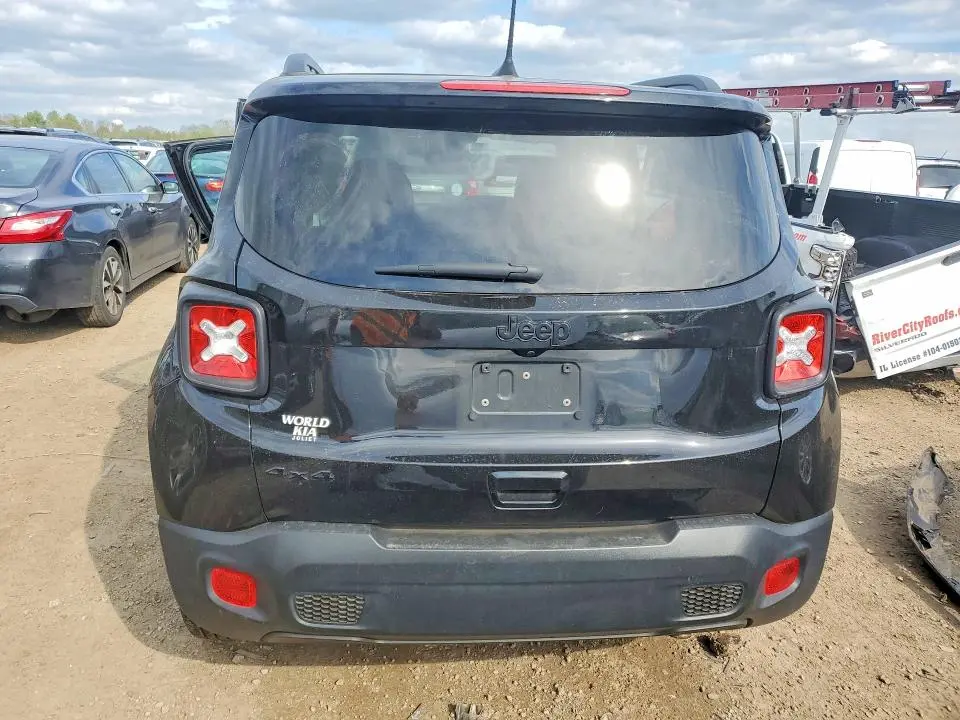 2023 JEEP RENEGADE LATITUDE  