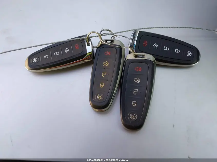 2016 FORD TAURUS SEL